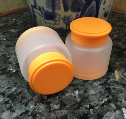 30g Cream PP Frosted Jar Orange Eco Friendly Plastic Cosmetic Jars